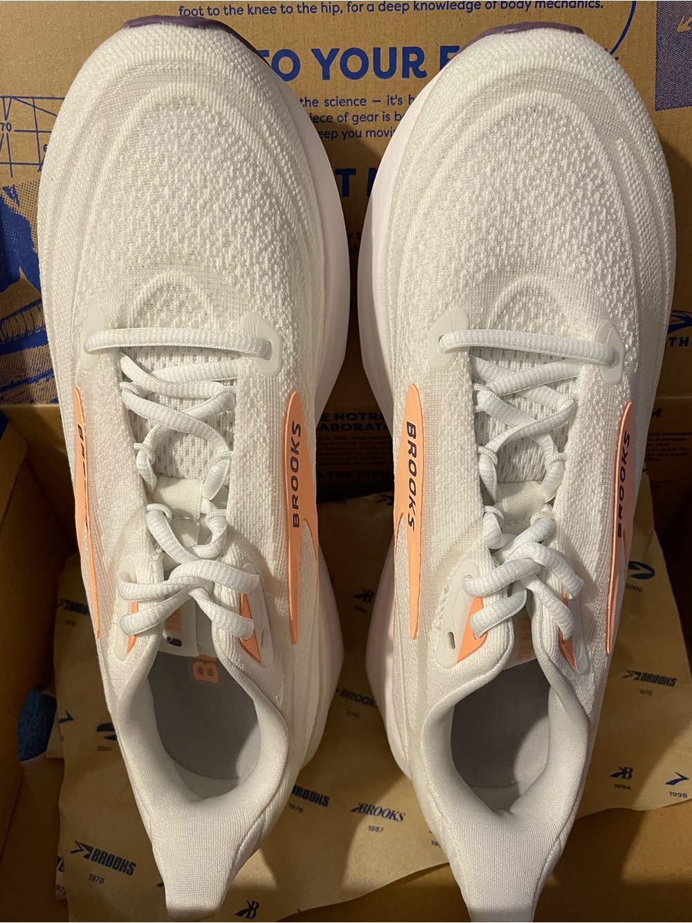 NEW Brooks Revel 9 White Cyber Peach Purple Women’s Running Walking Shoe Size 8 - Picture 5 of 10